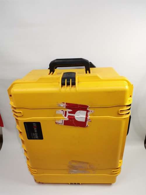IM2720 STORM TRACK CASE YELLOW WATERPROOF CASE!!!