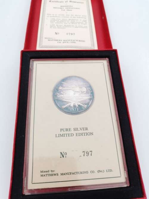 PURE SILVER RHODESIAN HISTORY MEDAL IN CASE!!!