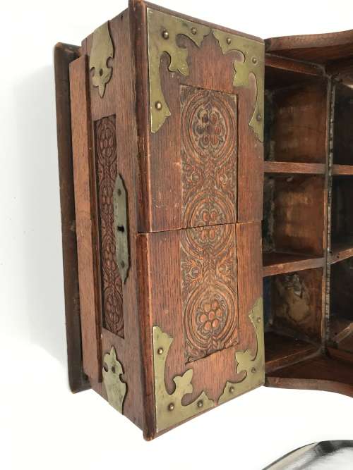 STUNNING LARGE VINTAGE WOODEN AND BRASS BOX 34CM TALL !!!