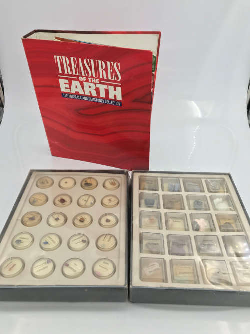 Collection of treasures of the earth with books !!!