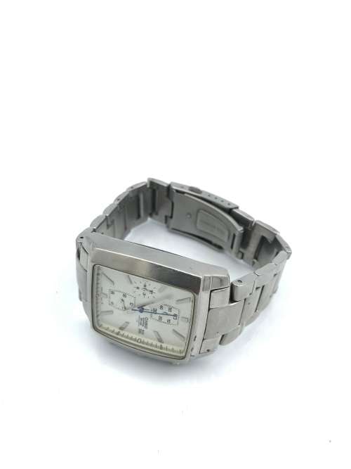 CASIO EDIFICE WR100M WATCH NOT TESTED NEEDS BATTERIES!!!