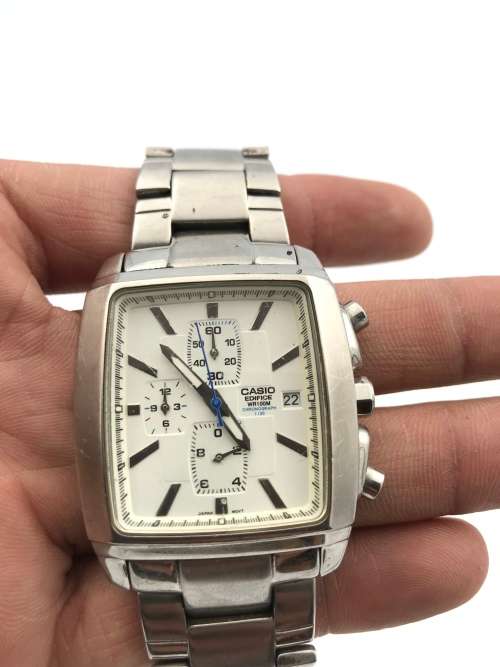 CASIO EDIFICE WR100M WATCH NOT TESTED NEEDS BATTERIES!!!