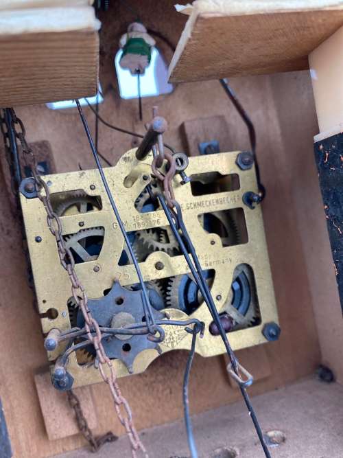 VINTAGE MADE IN WEST GERMANY CUCKOO CLOCK GOR SPARES !!!