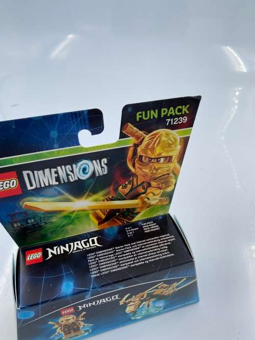 RARE LEGO DIMENSIONS LIOYD GOLDEN DRAGON FUN PACK 71239!!!!
