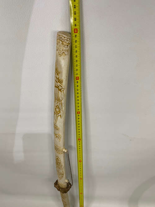 BEAUTIFUL HIGHLY DETAILED SWORD 80 CM MADE OF RESIN OR SOMESORT PF HARD MATERIAL!!!!