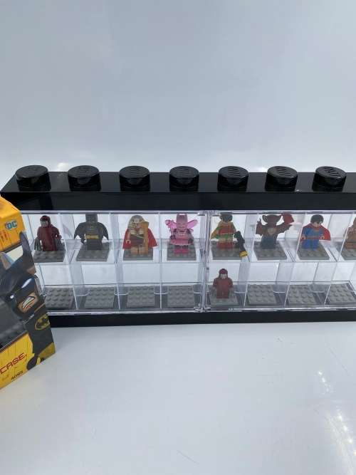 LARGE LEGO DISPLAY CASE WITH COLLECTION OF FIGURES BID FOR ALL !!!!