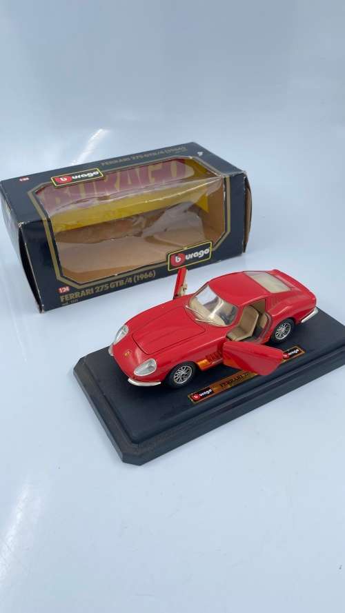 FERRARI 275 GTB/4 1966 BURAGO SCSLE 1:24 !!!!