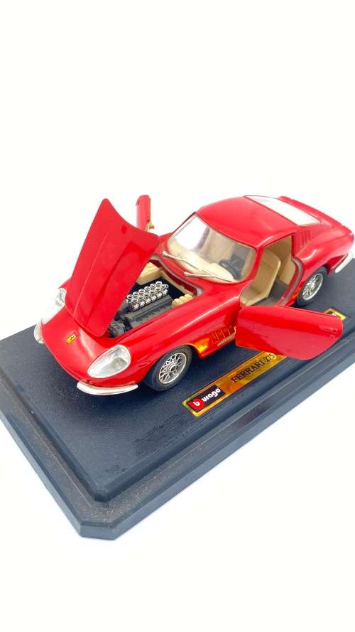 FERRARI 275 GTB/4 1966 BURAGO SCSLE 1:24 !!!!