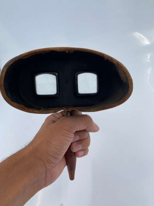 RARE ANTIQUE WOODEN VIEW MASTER MANUFACTURED BY UNDERWOOD NEW YORK !!!!