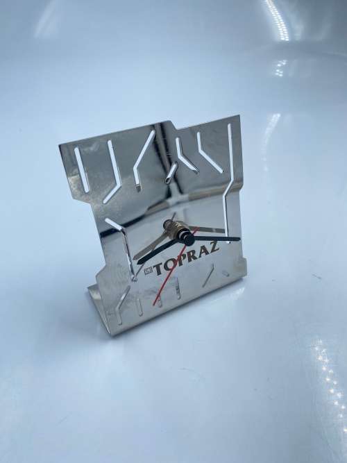 ICON BY CARROL BOYES CLOCK WORKING!!!!