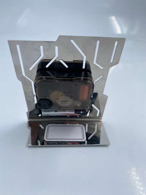 ICON BY CARROL BOYES CLOCK WORKING!!!!