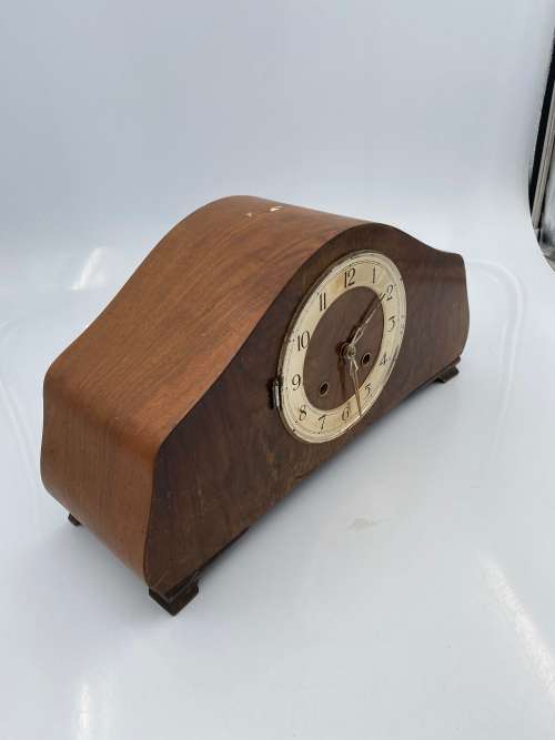 VINTAGE WOODEN CLOVK NOT TESTED 42CM TALL AS SEEN ON PICTURES!!!!