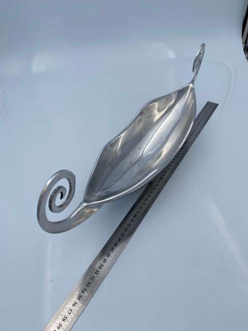 BEAUTIFUL LARGE 57CM DISPLAY PIECE!!!!