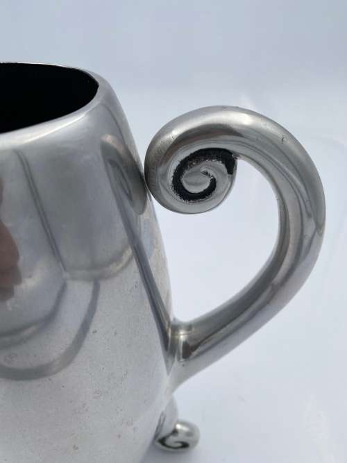 LARGE CARROL BOYES SYLED JUG 24CM TALL !!!!