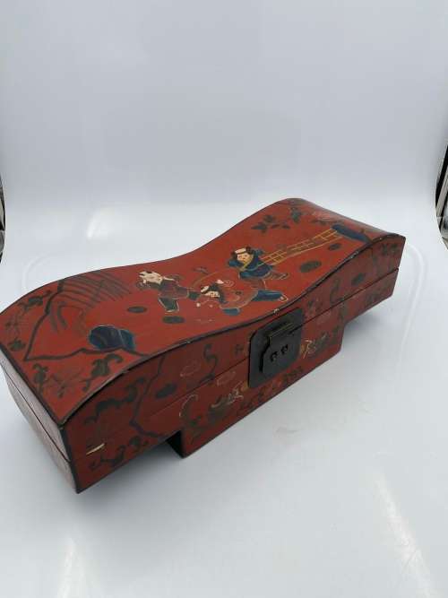 LARGE 48CM DECORATIVE BOX HIGHLY DETAILED!!!!!