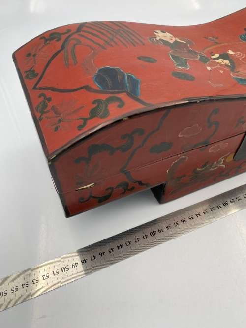 LARGE 48CM DECORATIVE BOX HIGHLY DETAILED!!!!!