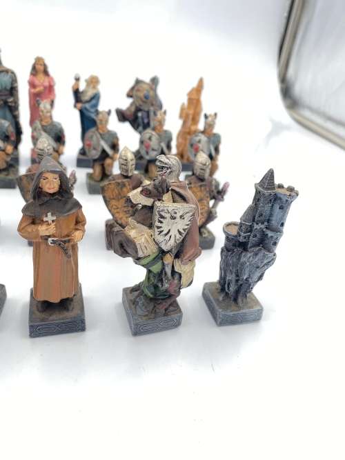 MEDEVIL CHESS SET MISSING ONLY 1 knight pawn as seen on pictures highly detailed!!!!!