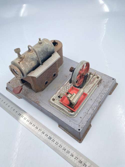 VINTAGE LARGE STEAM ENGINE AS SEEN ON PICTURES MADE IN GERMANY  !!!!