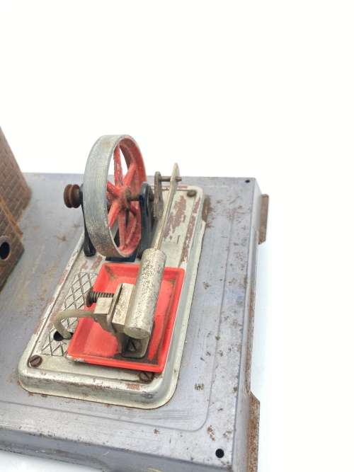 VINTAGE LARGE STEAM ENGINE AS SEEN ON PICTURES MADE IN GERMANY  !!!!