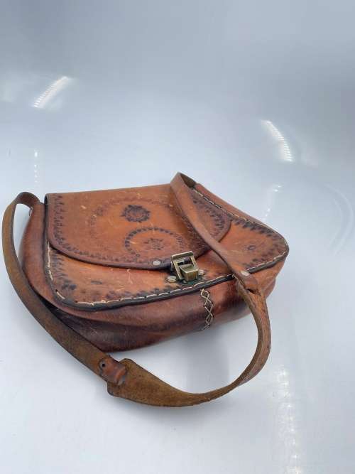 LARGE GENUINE LEATHER VINTAGE BAG !!!!