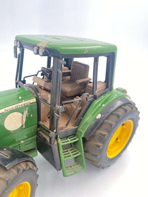 LARGE JOHN DEER TRACTOR 27CM !!!!!