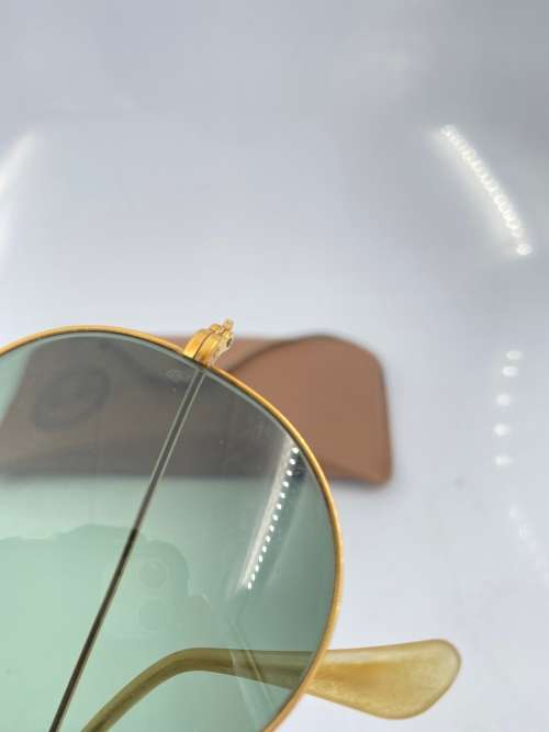 RARE ORIGINAL 1990s BandL RAYBANDS AVIATOR WITH CASE !!!!