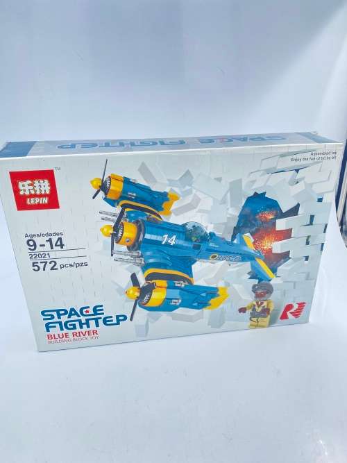 SPACE FIGHTER BLUE RIVER COMPLETE SET IN BOX !!!!