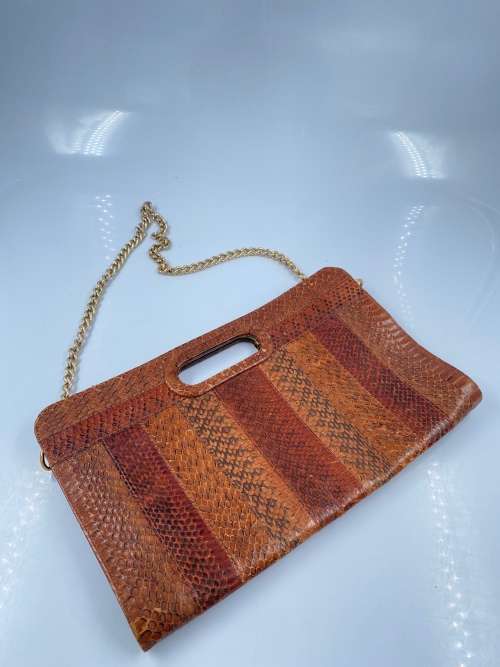 GENUINE VINTAGE SNAKE SKIN HAND BAG !!!!