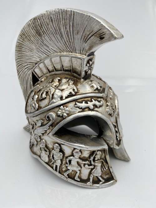 14CM TALL display piece!!!