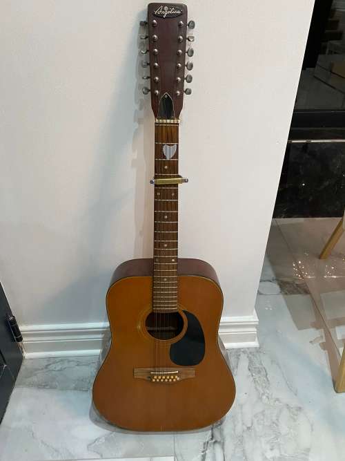 VINTAGE LARHE ANGELICA QUITAR 108CM TALL !!!