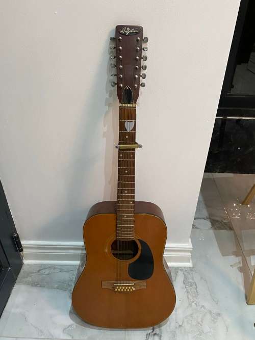 VINTAGE LARHE ANGELICA QUITAR 108CM TALL !!!