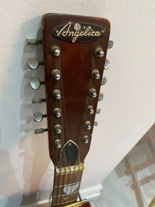 VINTAGE LARHE ANGELICA QUITAR 108CM TALL !!!
