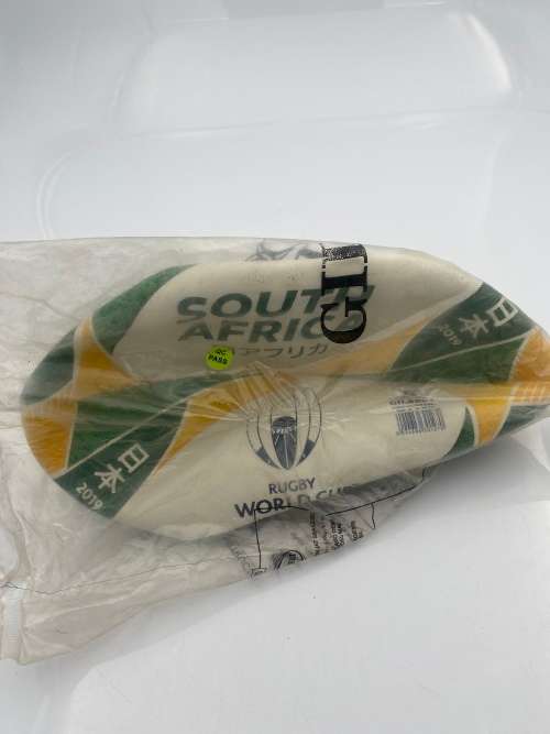2019 RUGBY WORLD CUP GILBERT BALL BRAND NEW !!!!
