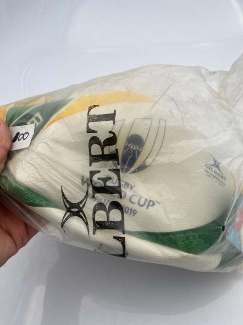 2019 RUGBY WORLD CUP GILBERT BALL BRAND NEW !!!!