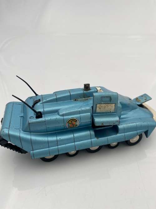 VINTAGE DINKY SPECTRUM PERSUIT VEHICLE!!!