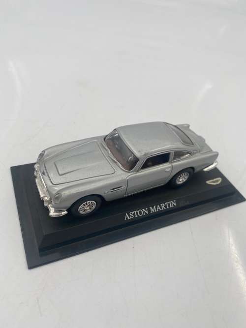 ASTON MARTIN DIE CAST !!!
