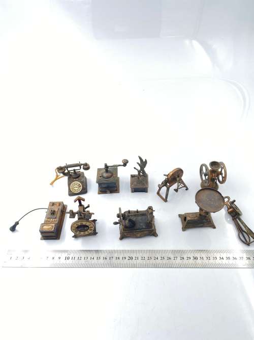 LARGE COLLECTION PF MINIATURE PICES BID FOR ALL !!!