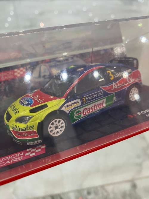 FORD FOCUS WRC 2008 DIE CAST CAR !!!!