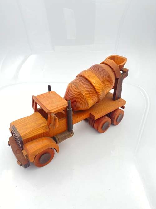 LARGE VINTAGE WOODEN TRUCK 38CM LARGE !!!