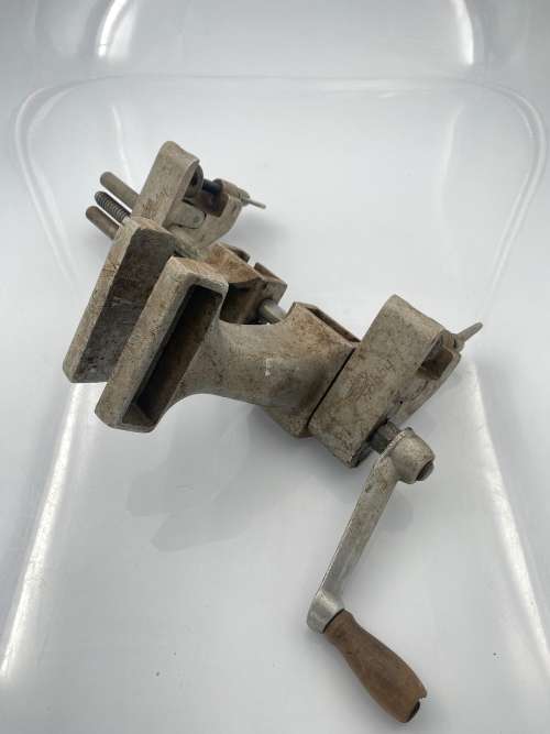 VINTAGE ZYLISS PROFIL KING SWISS HOBBY VISE !!!!