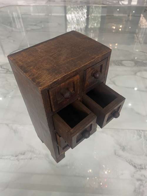 BEAUTIFUL WOODEN DISPLAY PIECE 27CM TALL !!!!