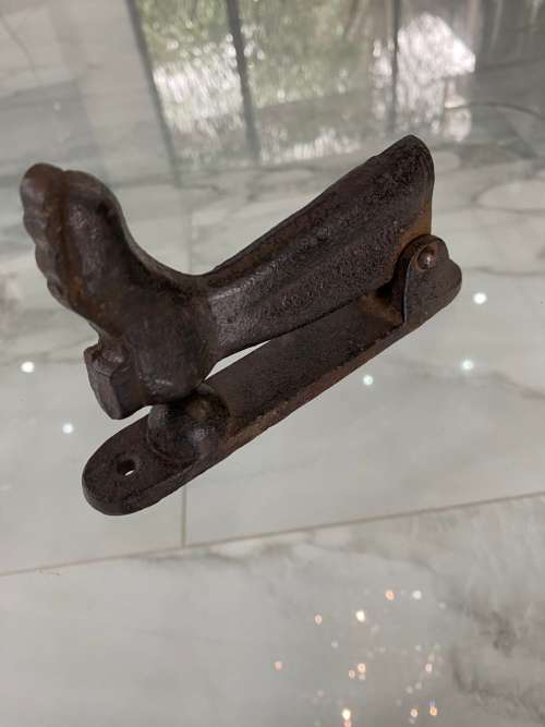Cast iron doorbell !!
