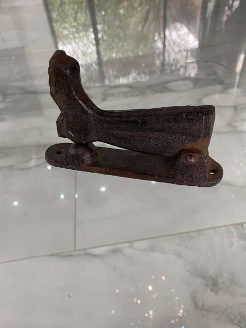 Cast iron doorbell !!