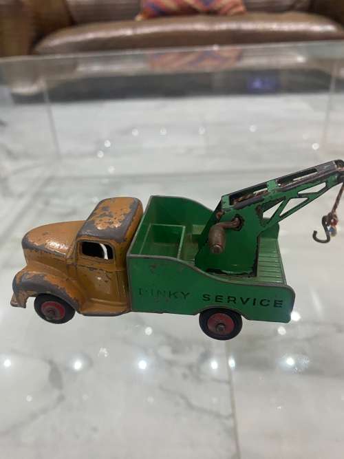 DINKY TOUS COMMER TRUCK !!!