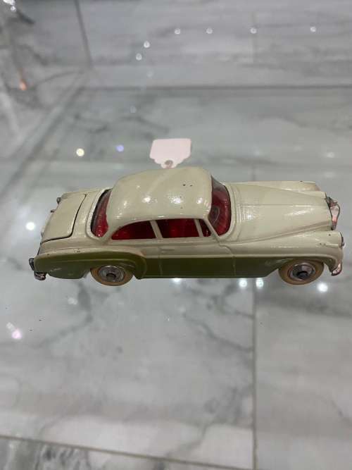 VINTAGE RARE CORGI TOYS BENTLEY CONTINENTAL SPORTS SALOON 224!!!
