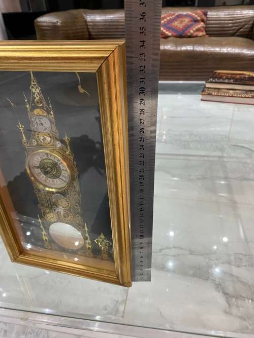 Highly detailed clock working!!!