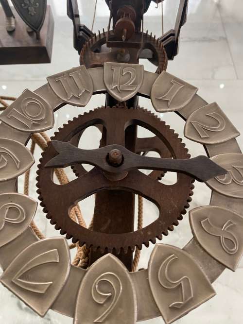 RARE MASSIVE MEDEVIL KNIGHTS CLOCK FOR DISPLAY WITH WEIGHTS SUPER COOL!!!