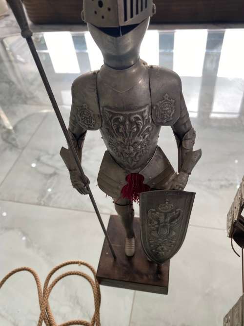 RARE MASSIVE MEDEVIL KNIGHTS CLOCK FOR DISPLAY WITH WEIGHTS SUPER COOL!!!