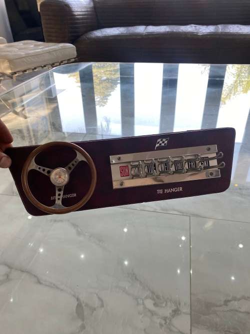 VINTAGE BELT HANGER !!!