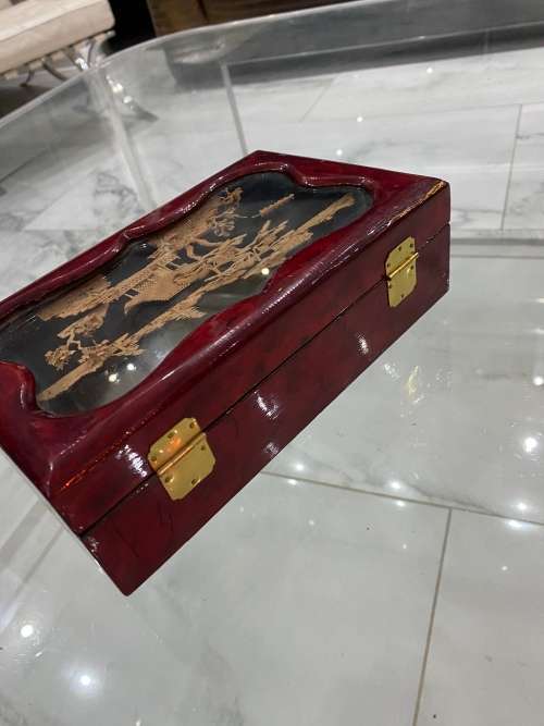 BEAUTIFUL CORKSCREW JEWELLERY BOX !!!